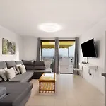 Penthause Luxe 501 Sea View Pool דירה *