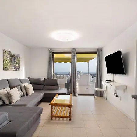 Penthause Luxe 501 Sea View Pool דירה *